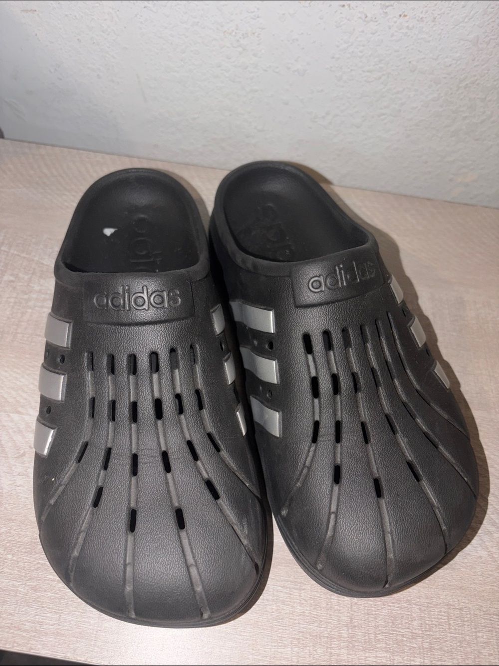 Adidas Adilette Clog Sandals Shoes nice black white superstar GZ5886 Mens Size 8